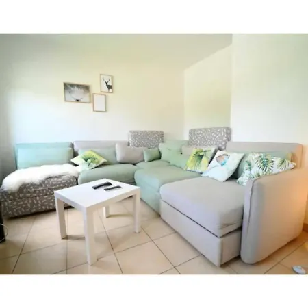 For A Leisurely And Laid-back Experience, A Lovely Holiday To Keep You Warm!! Durbuy