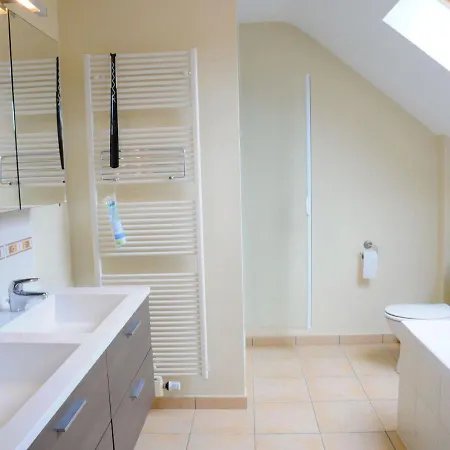 Holiday home For A Leisurely And Laid-back Experience, A Lovely Holiday To Keep You Warm!! *