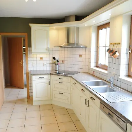 Holiday home For A Leisurely And Laid-back Experience, A Lovely Holiday To Keep You Warm!! *